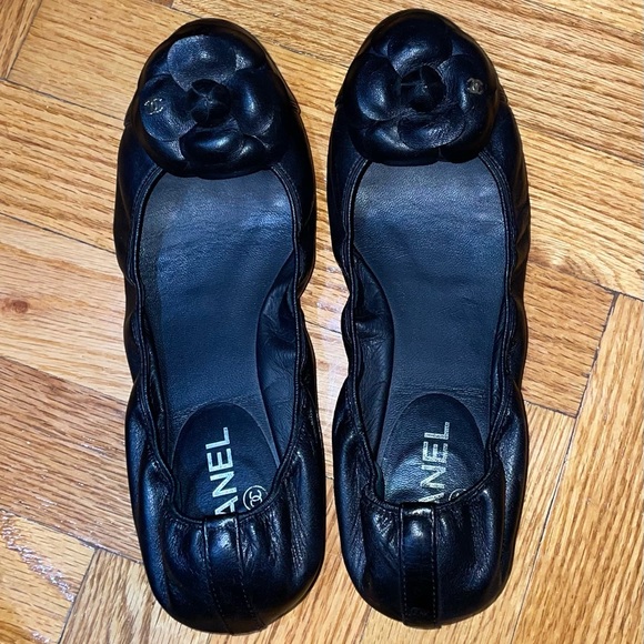 Chanel Flats - Picture 3 of 9